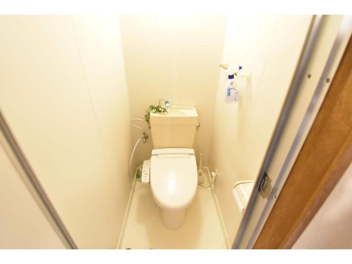 Guest House Hanare - Vacation Stay 85819 Osaka Bagian luar foto